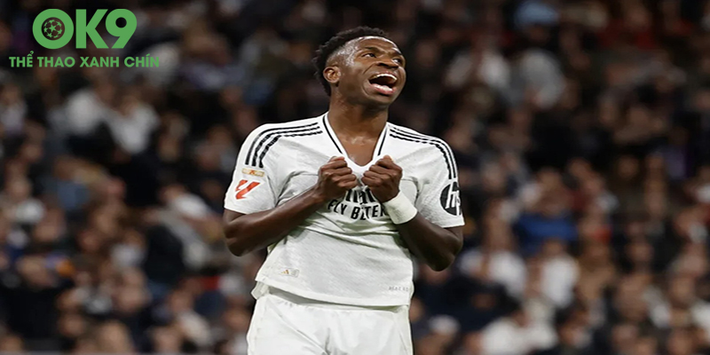 Vinicius Jr nói gì về khả năng chuyển đến Premier League